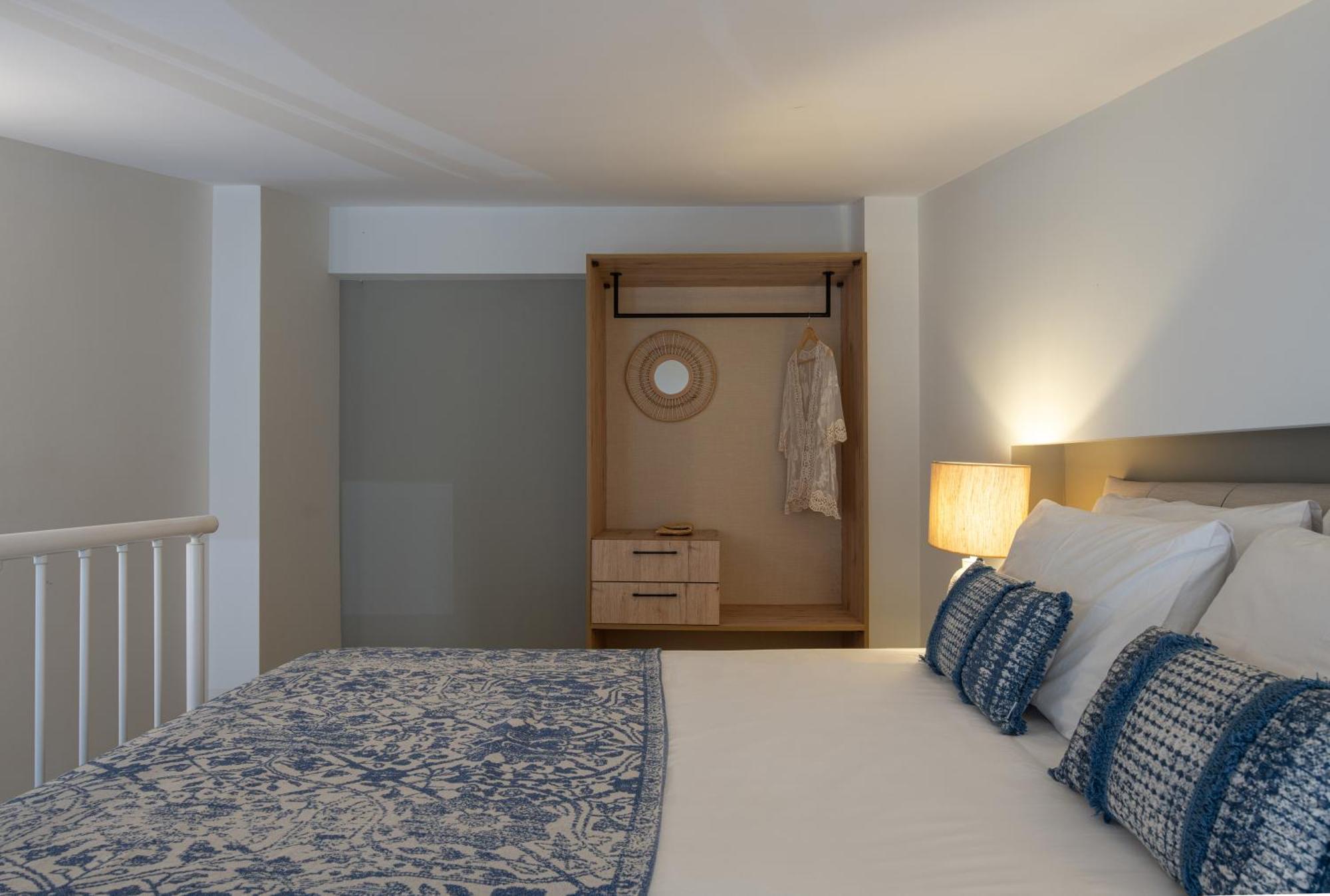 Ikies Apollon Boutique Hotel サルティ エクステリア 写真
