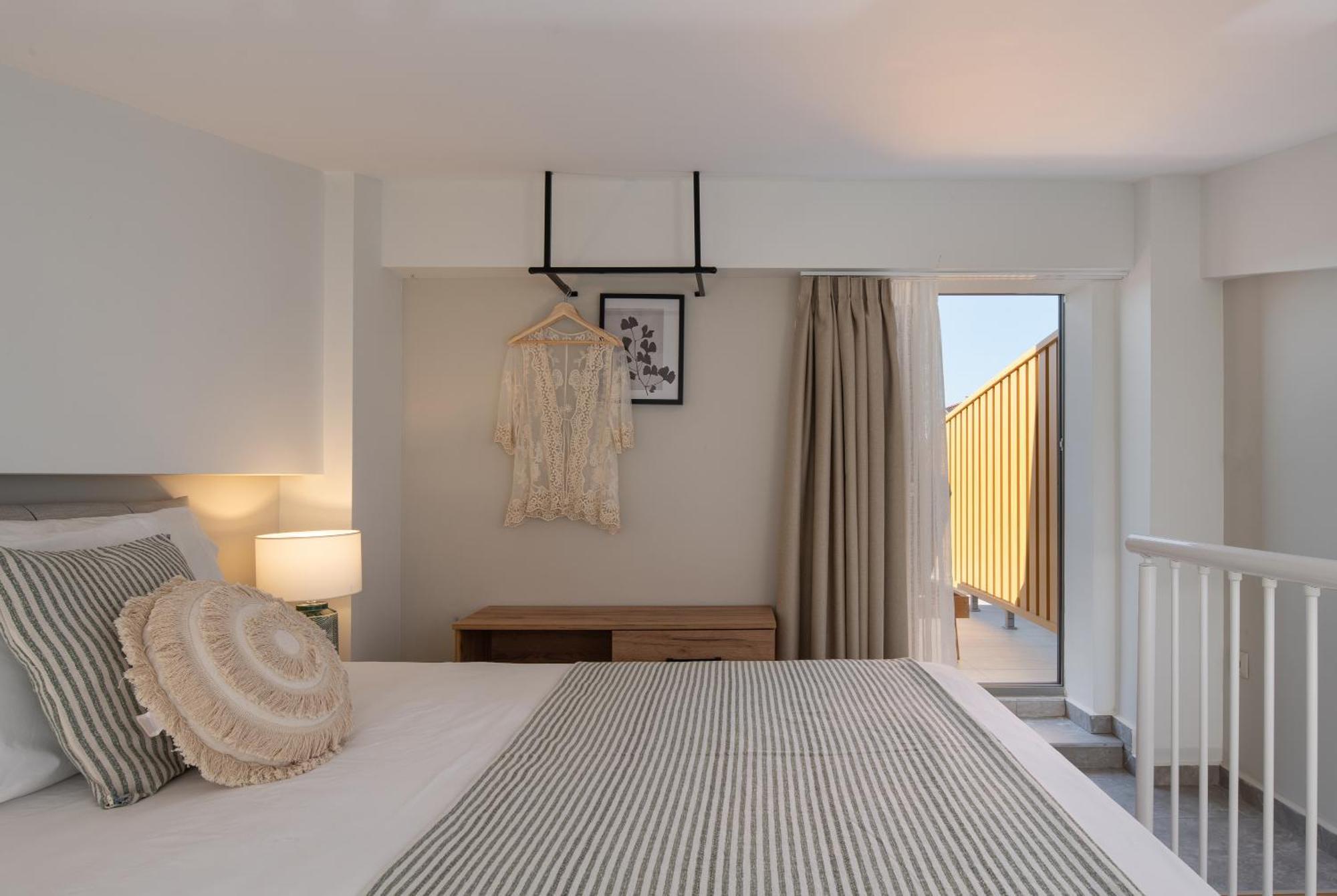 Ikies Apollon Boutique Hotel サルティ エクステリア 写真
